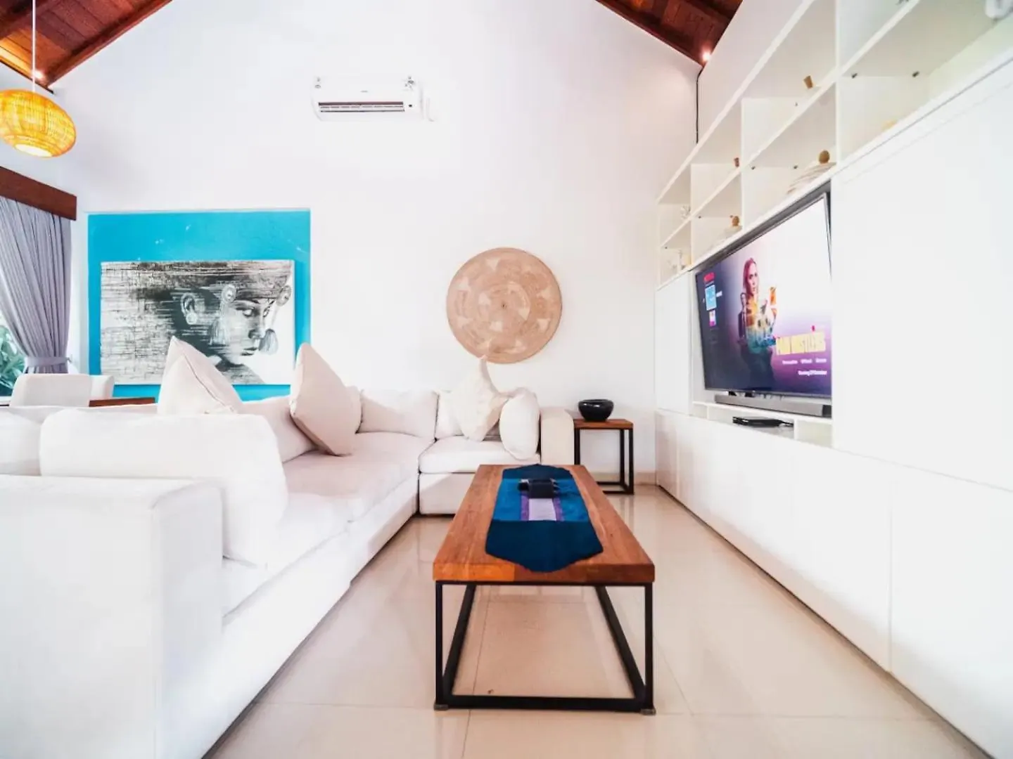 Villa Marton Canggu  Canggu (Bali)